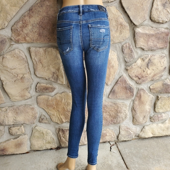AMERICAN EAGLE | Hi-Rise Jeggings AEO Denim X - Picture 5 of 11